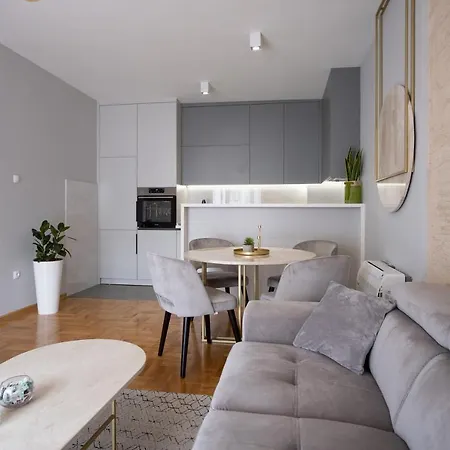 Aroma Apartmán *